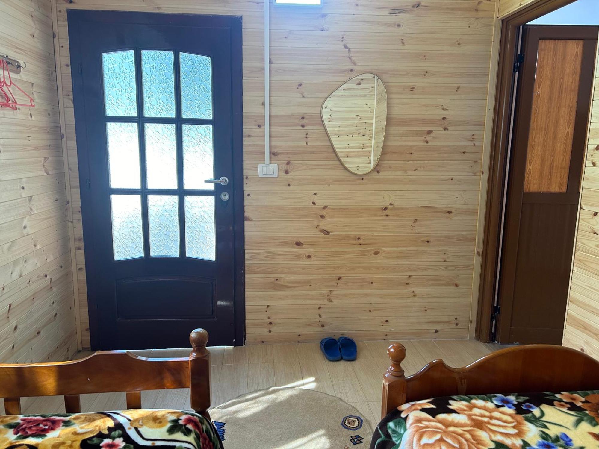 Bujtina Uji I Panjes, Log Cabins Dukat Eksteriør billede